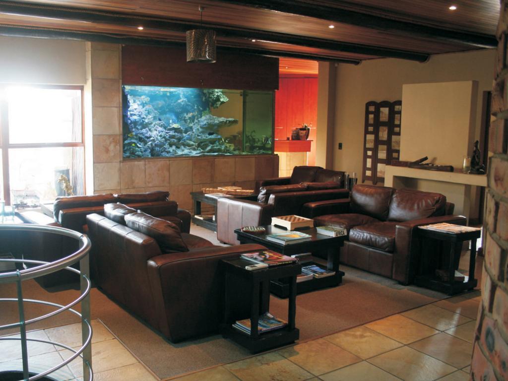 A La Martha'S Air-Port Guest House Port Elizabeth Bagian luar foto
