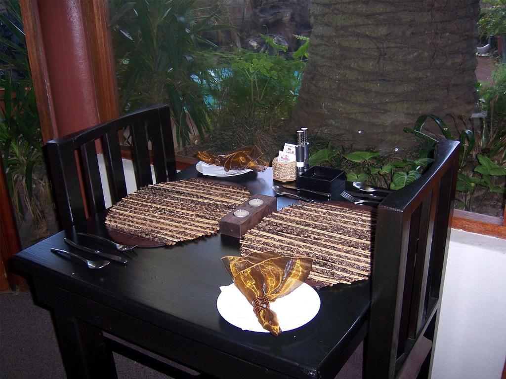 A La Martha'S Air-Port Guest House Port Elizabeth Bagian luar foto